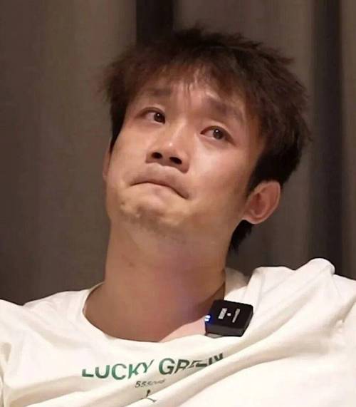 丁彦雨航：退役让我一夜之间长大了爱让我轻轻地放下