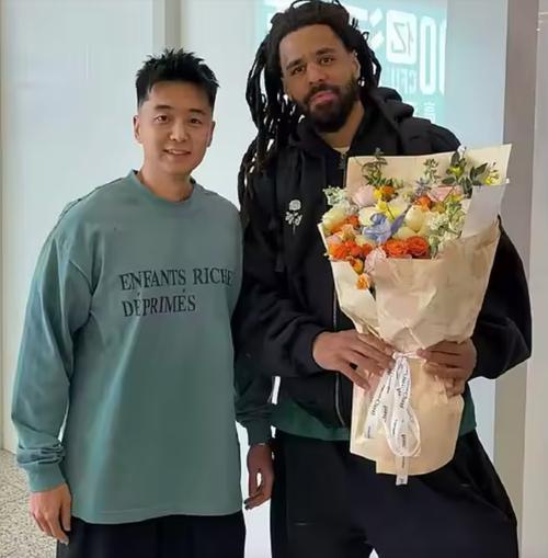 真不是愚人节玩笑，同曦直播J.Cole跟队训练